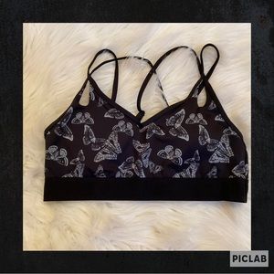 PINK Victoria’s Secret Ultimate Lightly Lined Sports Bra - NWT Medium Butterfly